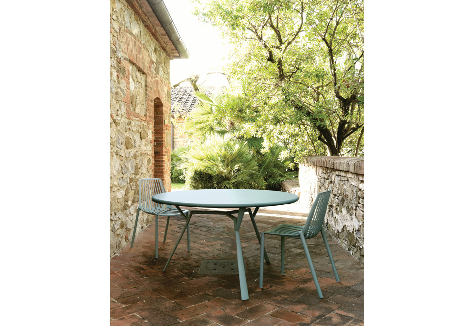 seconda foto RION Sgabello alto da giardino con poggiapiedi