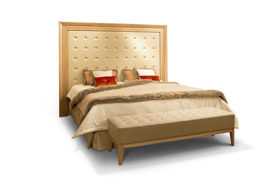 prima foto EPOQ Letto matrimoniale in tessuto con testiera alta