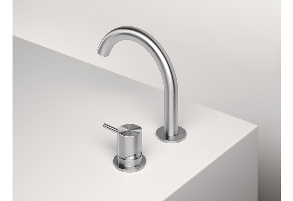 prima foto Z316 Miscelatore per lavabo in acciaio inox con bocca orientabile