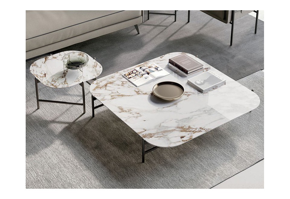 prima foto SUPERNOVA Tavolino basso quadrato in gres porcellanato