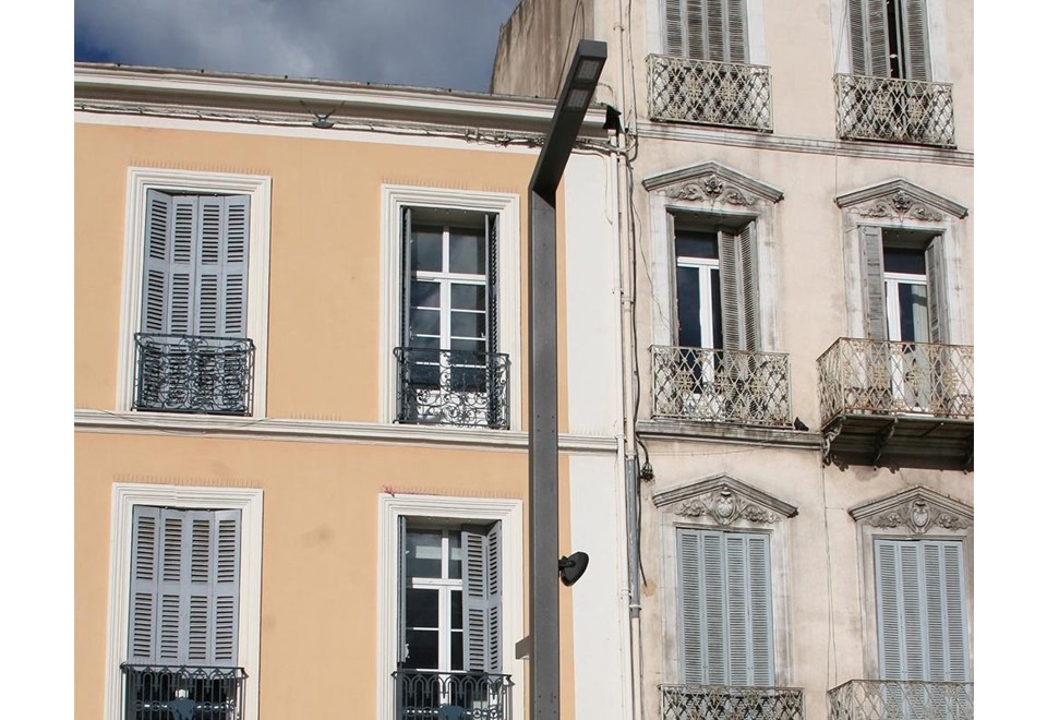 terza foto NIXEA Lampione stradale in metallo