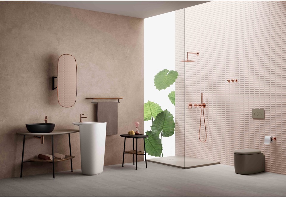terza foto PLURAL Wc filo parete in ceramica