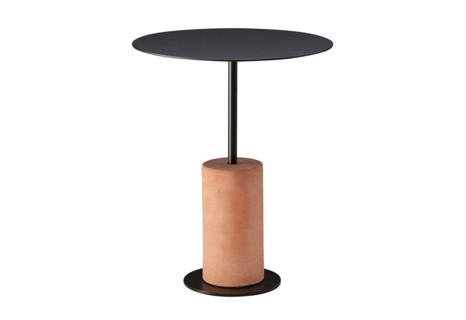 prima foto SP01 LOUIE Tavolino rotondo in acciaio inox