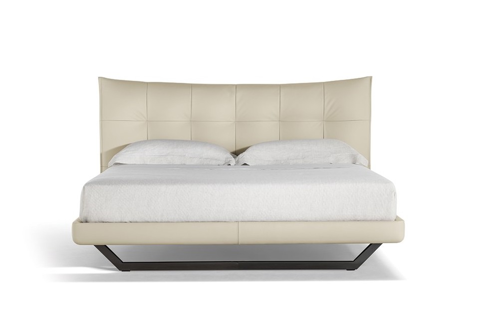 seconda foto AURORA TRE Letto in pelle con testiera imbottita