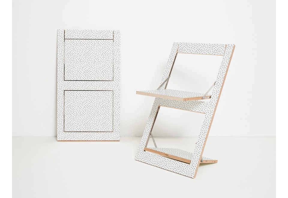 prima foto FLÄPPS FOLDING CHAIR WATERCOLOR DOTS Sedia pieghevole in compensato