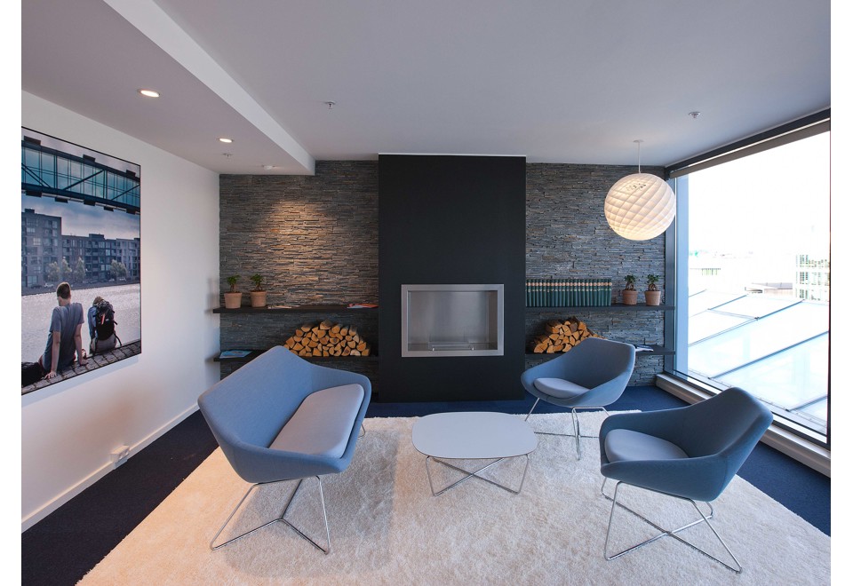 terza foto PATERA Lampada a sospensione a LED in PVC