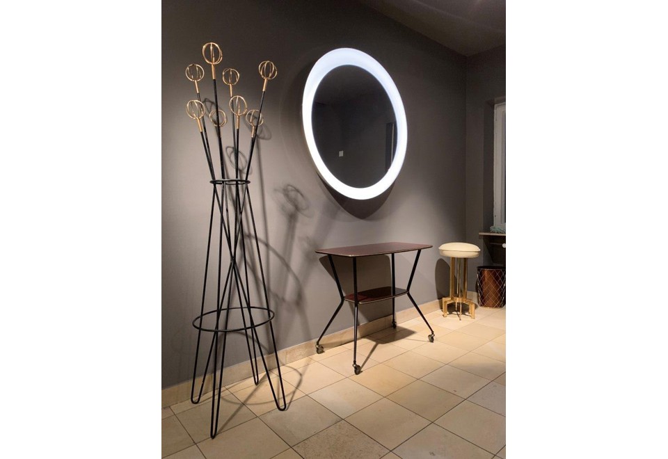 terza foto MAGNUS Specchio con illuminazione integrata da parete