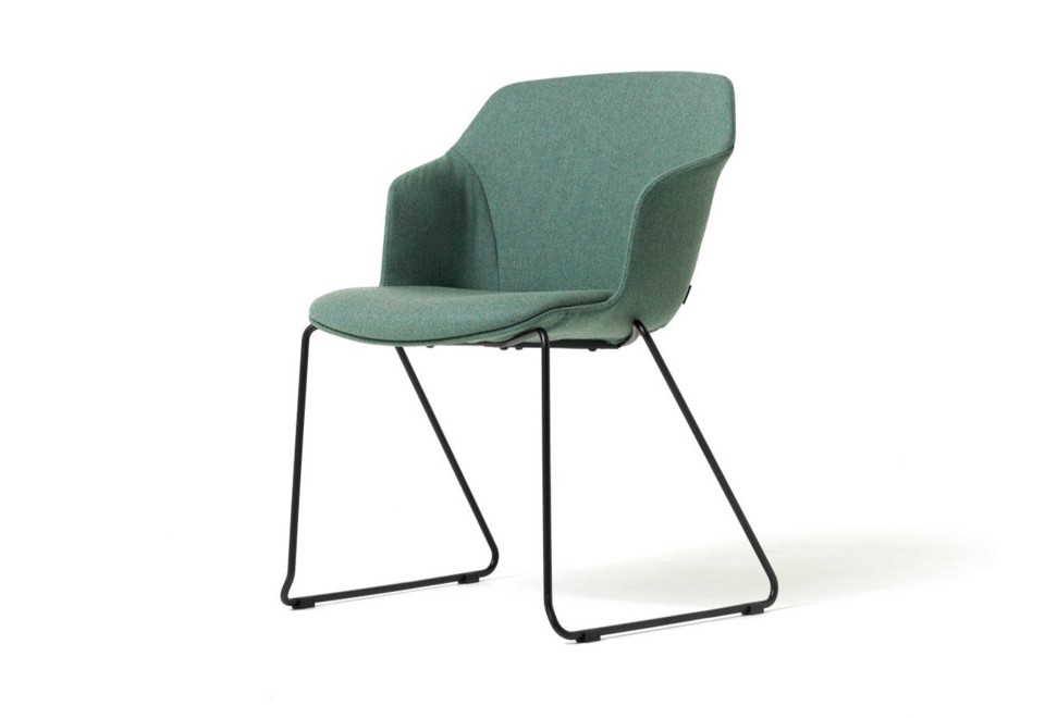 prima foto CLOP Sedia a slitta in tessuto con braccioli