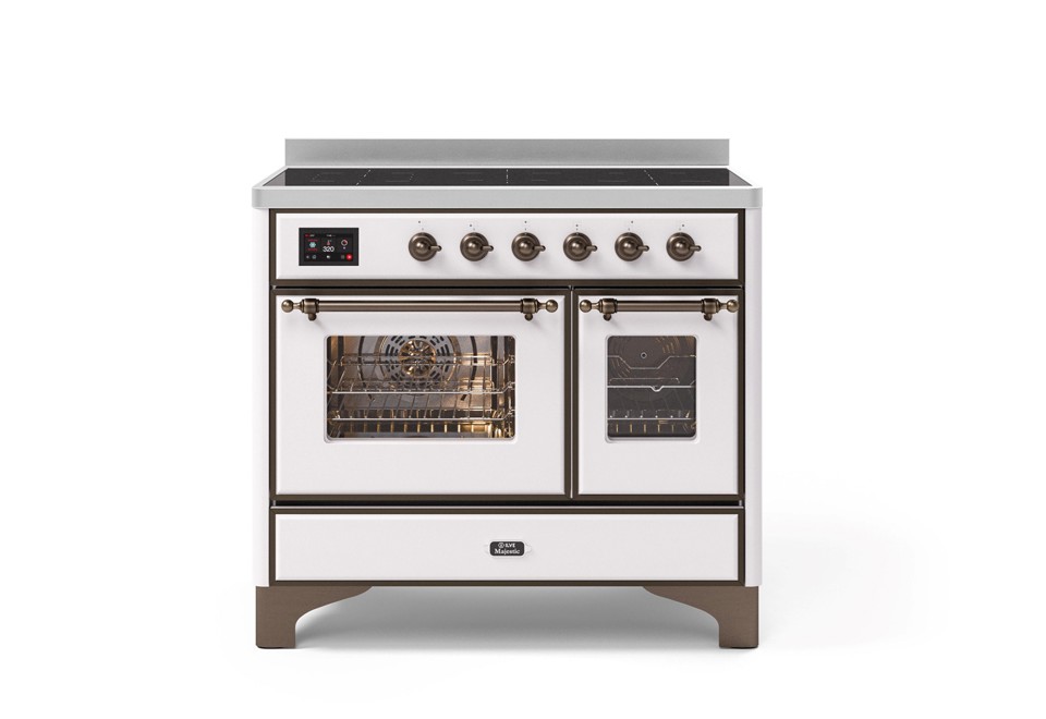 prima foto Cucina a libera installazione in acciaio con piano cottura a induzione