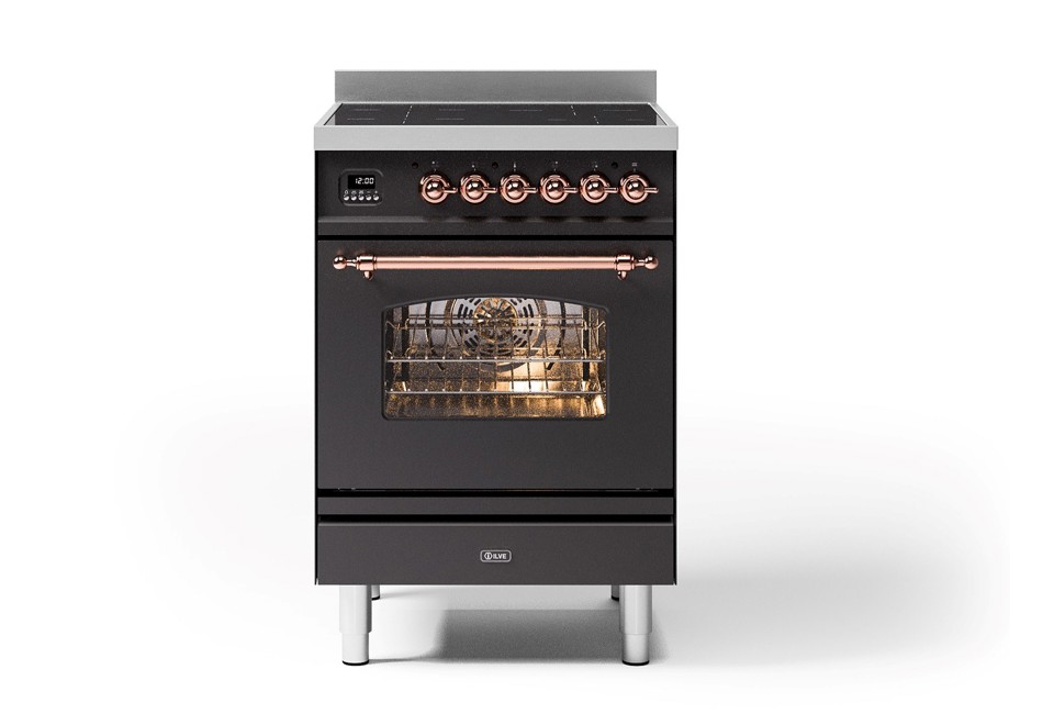 prima foto Cucina a libera installazione in acciaio con piano cottura a induzione