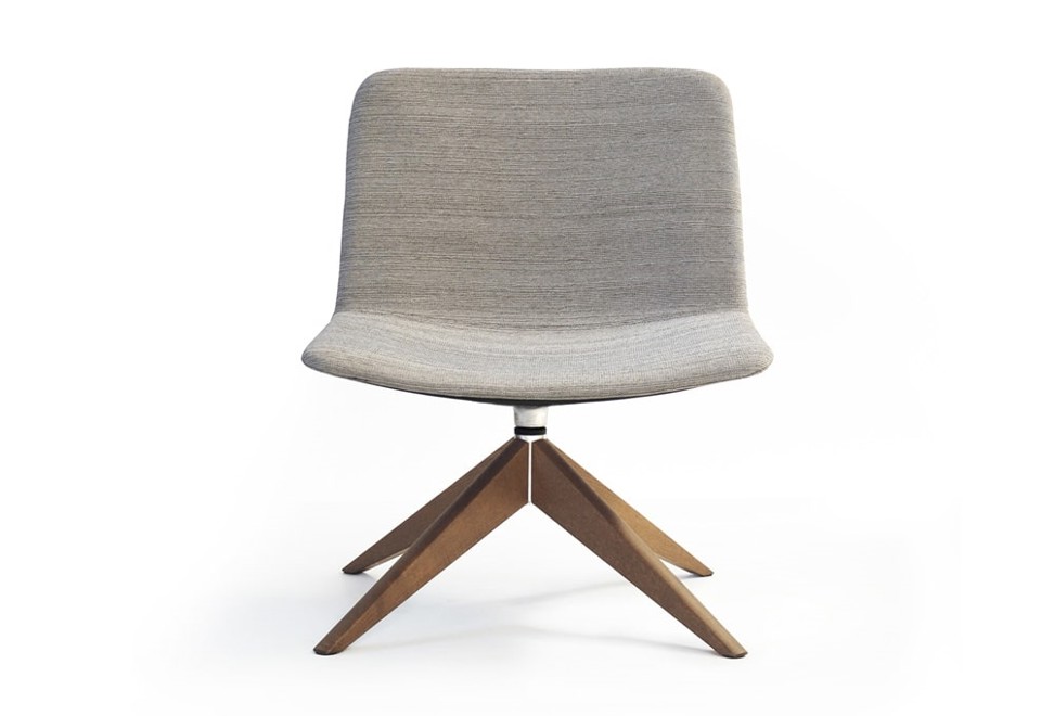 prima foto PETRA Poltrona su trespolo