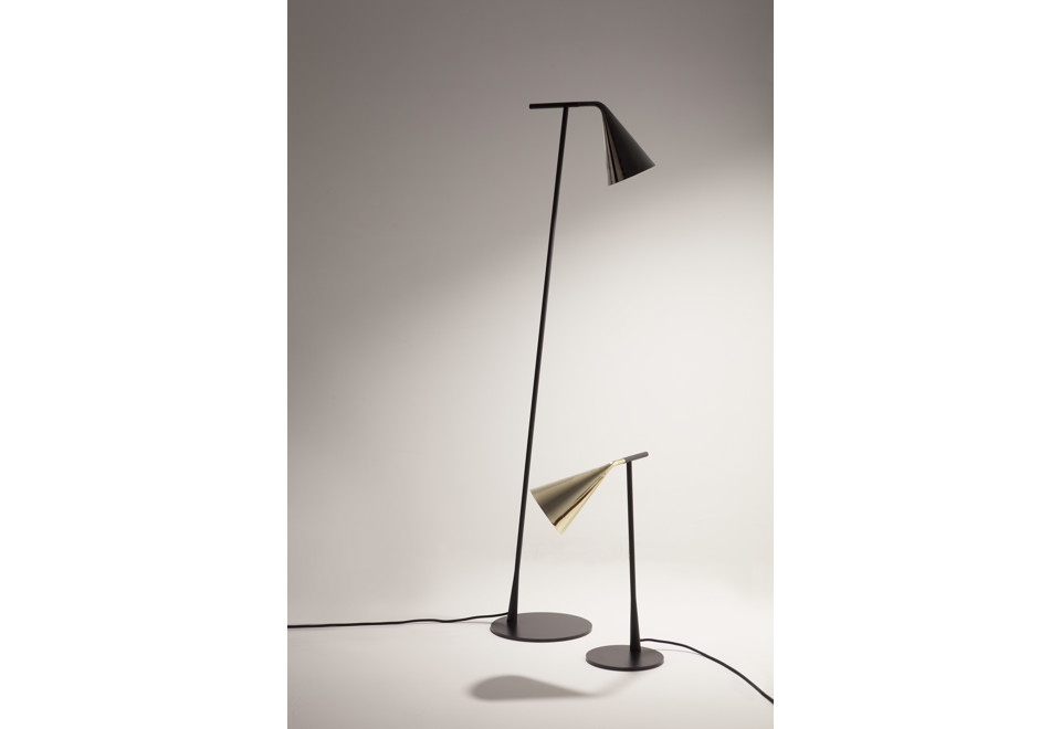 terza foto GORDON Lampada da terra in metallo con dimmer