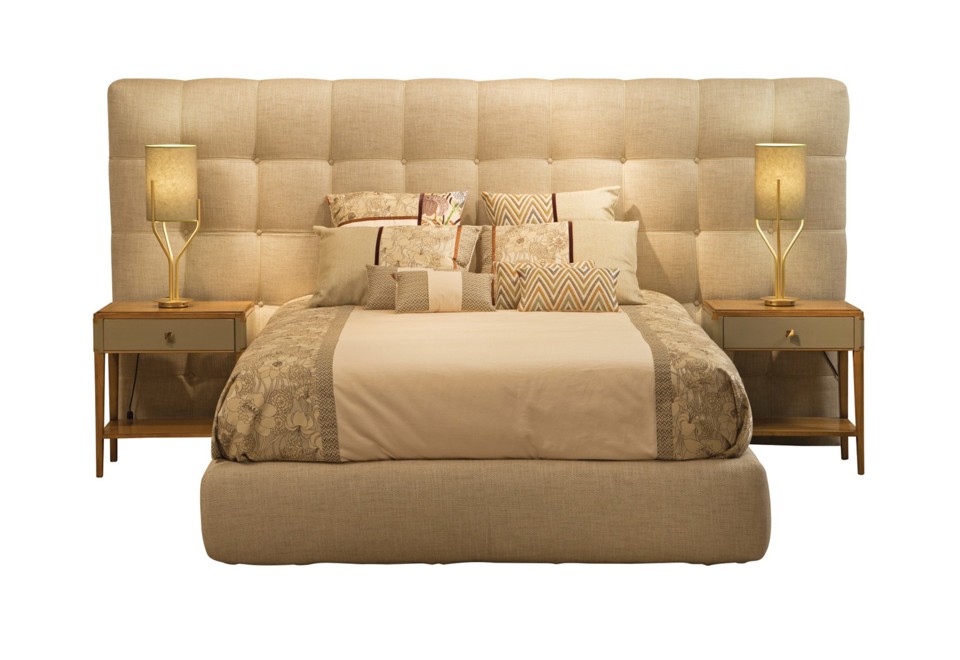 prima foto SONGES Letto imbottito matrimoniale in tessuto con testiera alta