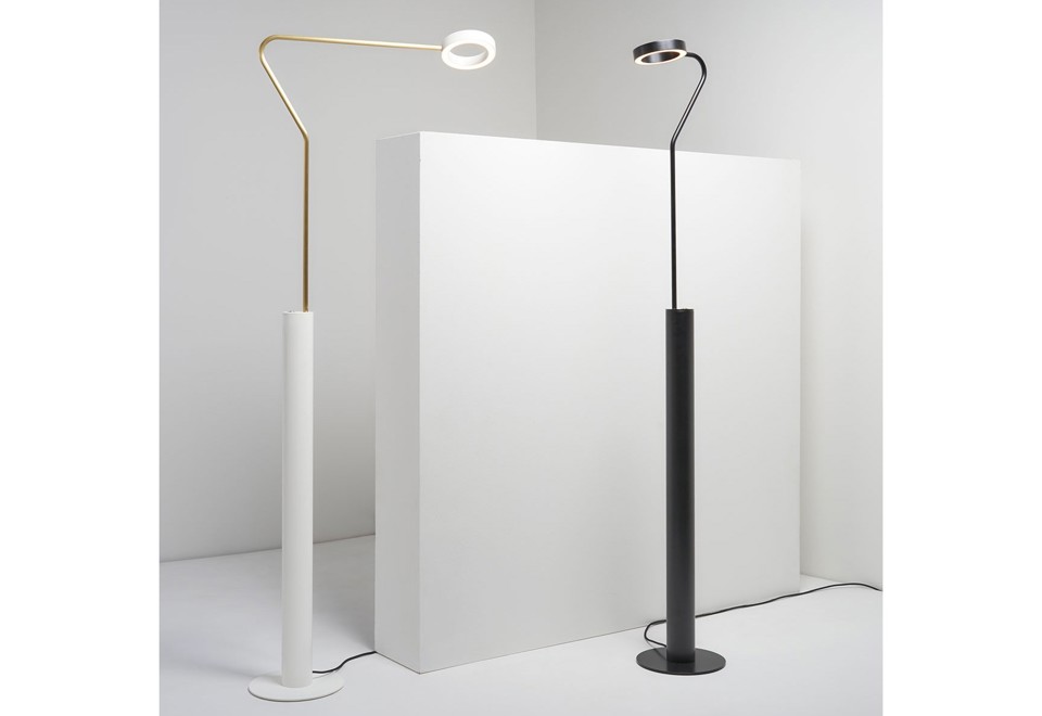 prima foto META Lampada da terra orientabile a LED