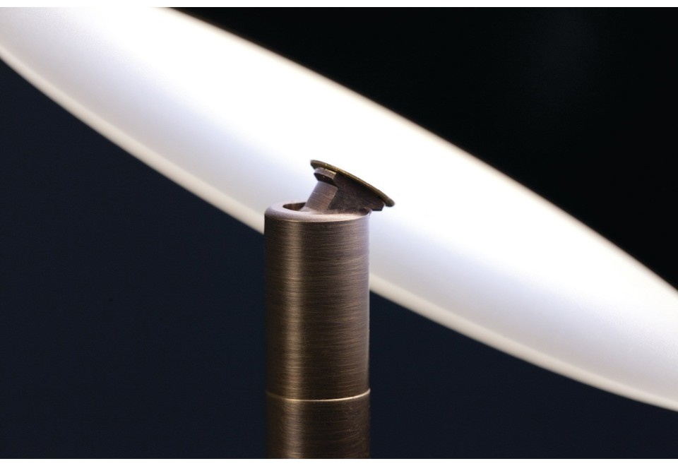 terza foto °DIABOLO Lampada da tavolo a LED orientabile in alluminio