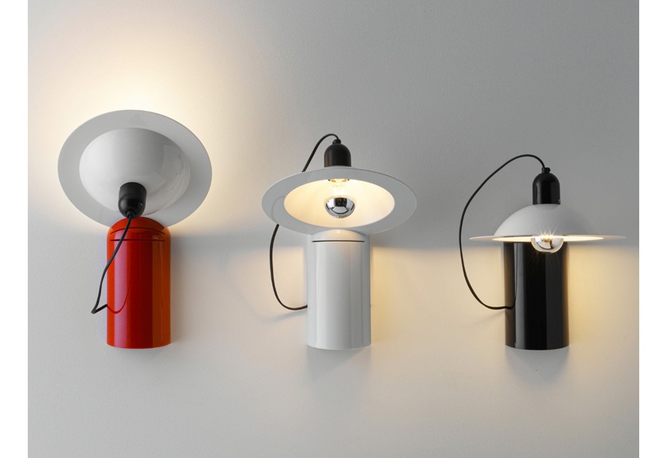 prima foto LAMPIATTA Lampada da parete orientabile in ABS e alluminio