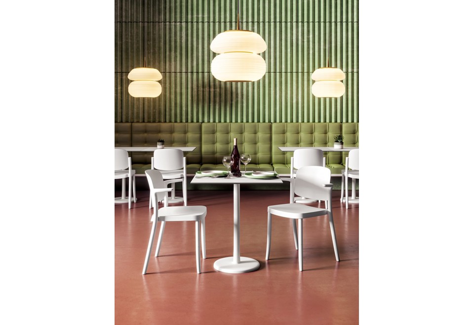 terza foto ALFIERE B/Q 600 Tavolo quadrato in metallo verniciato e top in HPL