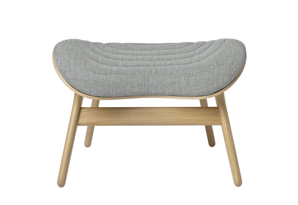 seconda foto A CONVERSATION PIECE Poggiapiedi imbottito in rovere