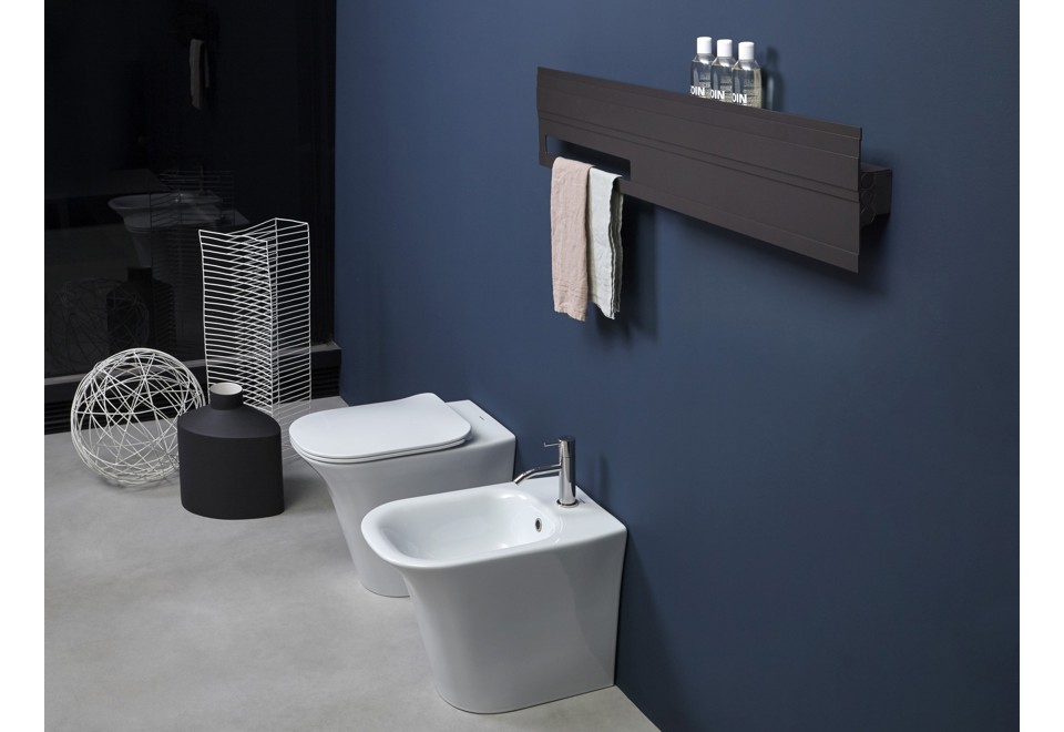 seconda foto BITLIGHT Termoarredo orizzontale in alluminio estruso