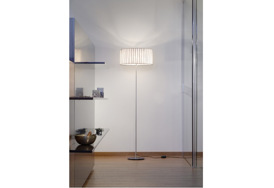 terza foto CURVAS Lampada da terra a LED in vetro