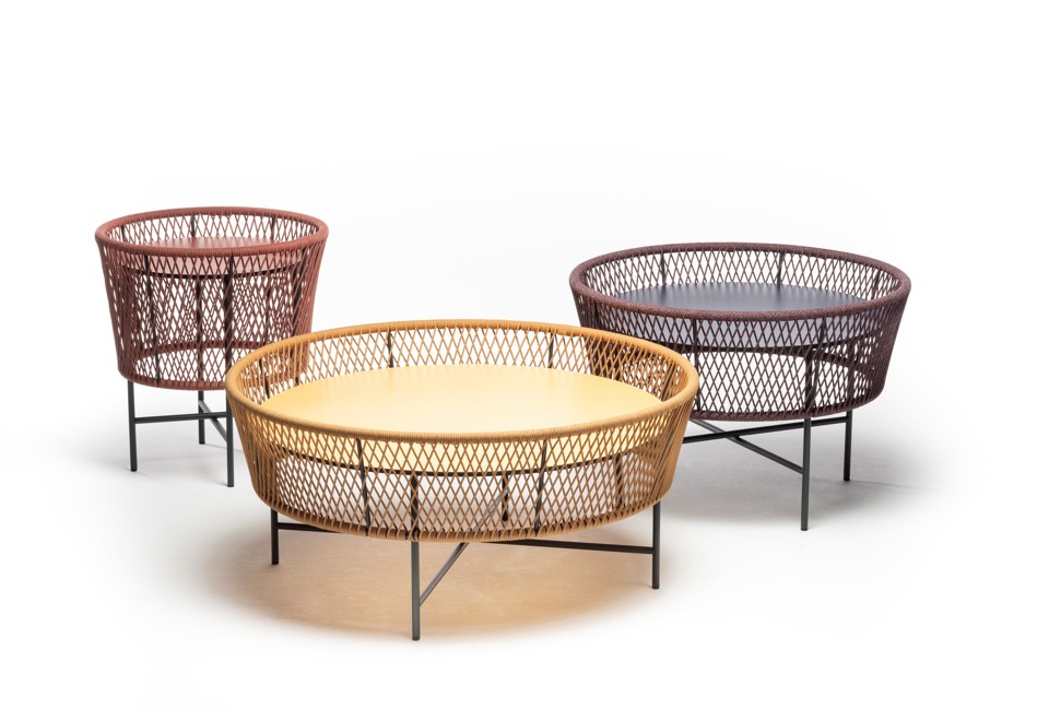 terza foto TAMBURO Tavolino rotondo in metallo e corda con piano in HPL