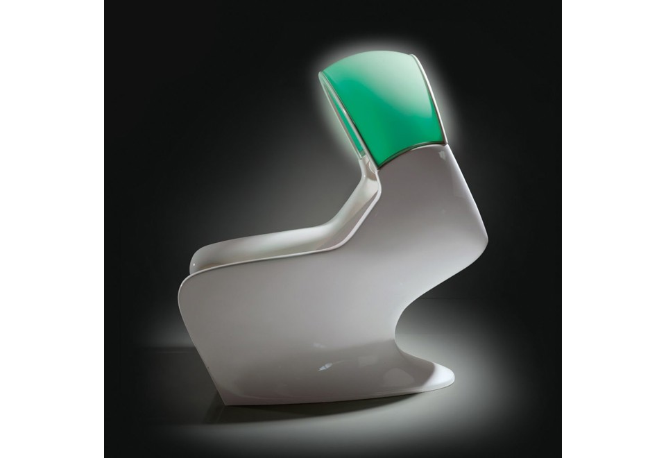 terza foto TEKNO RELAX Lettino elettrico in ecopelle con cromoterapia