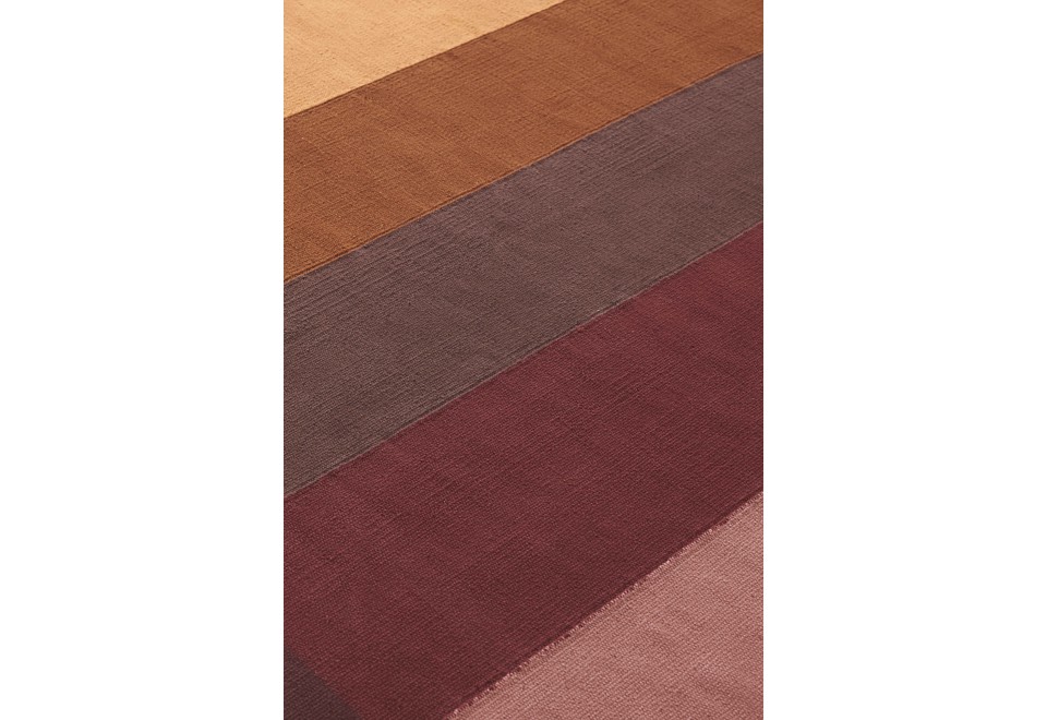 seconda foto DIAMOND ORANGE WINE Tappeto in PET riciclato a motivi geometrici