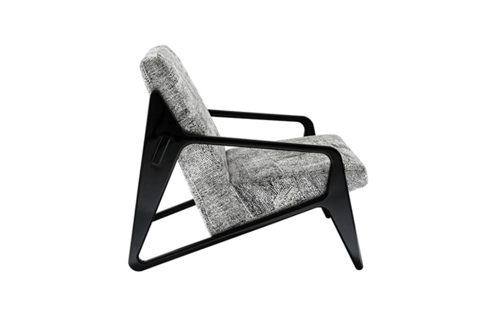 seconda foto GIO Poltroncina in tessuto con braccioli