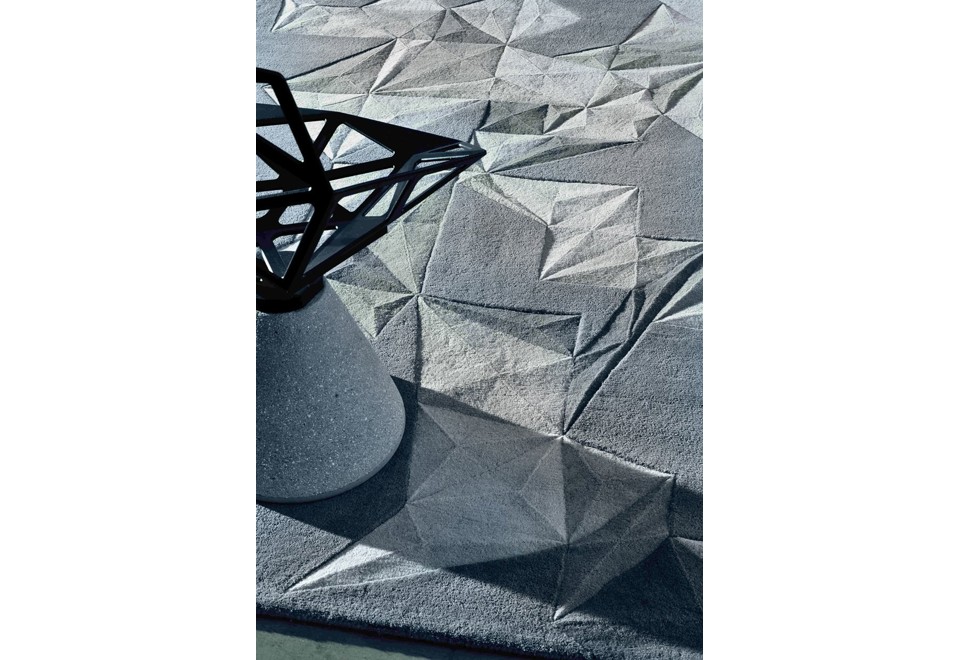 seconda foto TOULEMONDE BOCHART PLIAGES Tappeto in lana a motivi geometrici