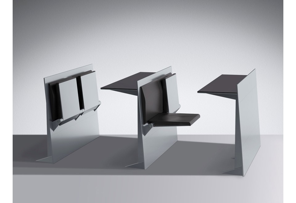terza foto BLADE Banco con sedie integrate