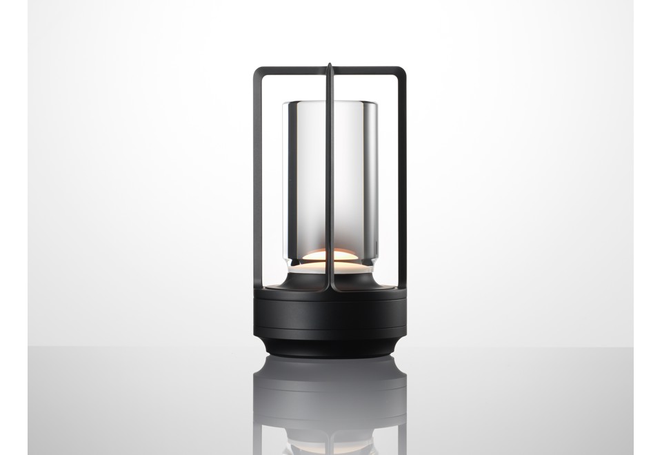 prima foto TURN+ ALUMINUM BLACK Lampada da tavolo a LED a batteria con ricarica USB