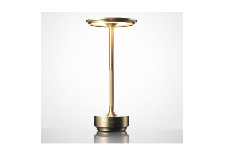 prima foto TURN BRASS Lampada da tavolo a LED a batteria con ricarica USB