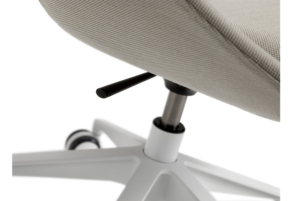 terza foto EZY LOW Sedia ufficio in tessuto a 5 razze con ruote