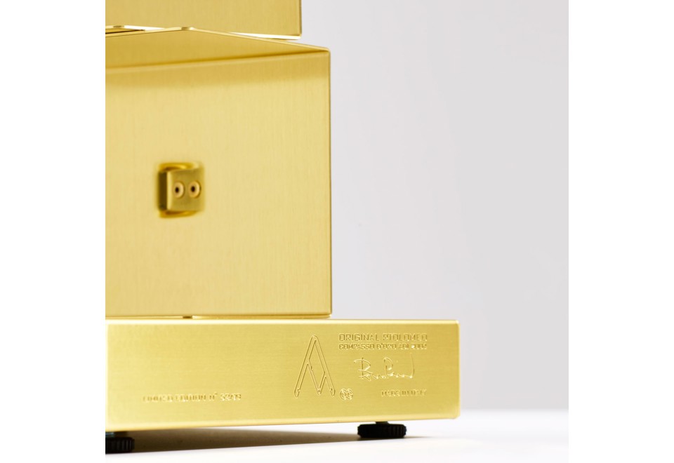 terza foto PTOLOMEO GOLD Libreria a giorno autoportante in ottone