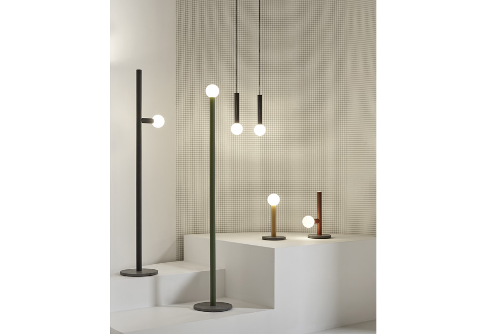 terza foto APOLLO Lampada da terra a LED in ottone