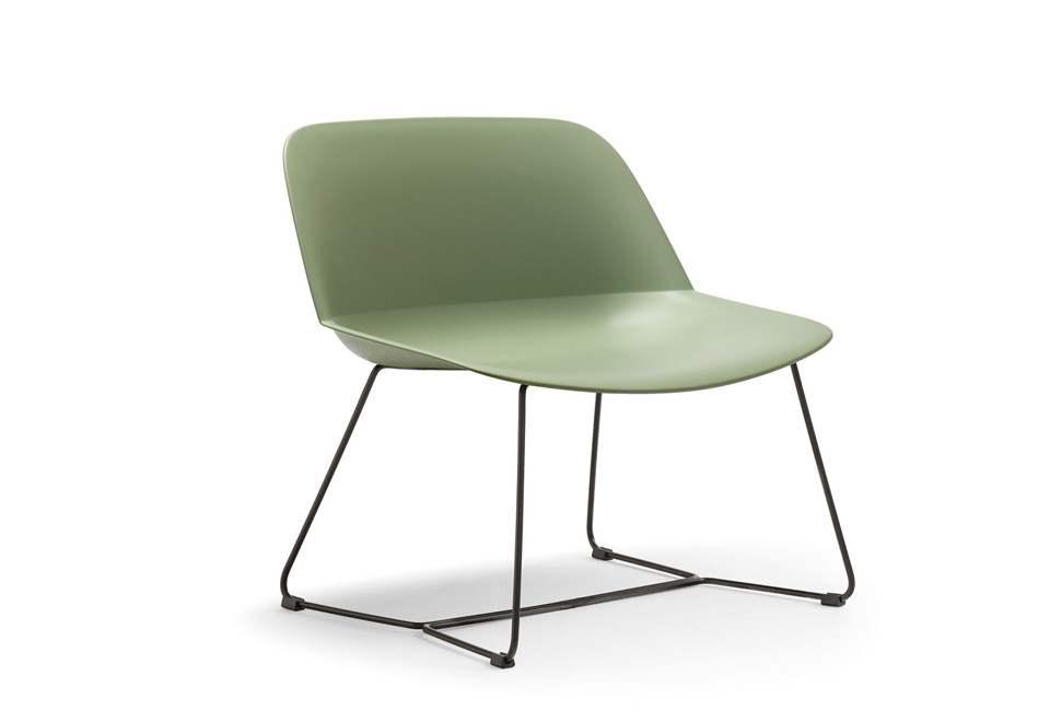 prima foto DEEP XL Poltroncina a slitta in plastica