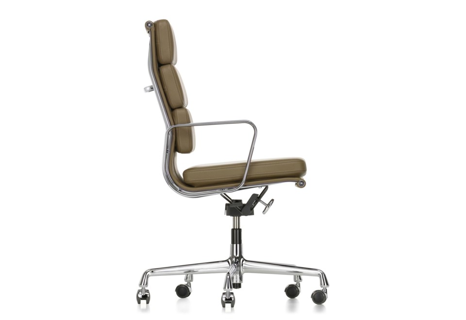 terza foto SOFT PAD CHAIR EA 219 Sedia ufficio imbottita in pelle a 5 razze