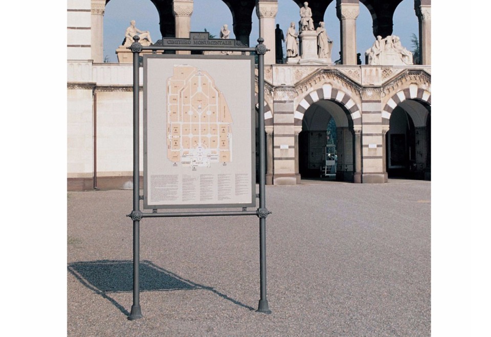 prima foto LAYIA Stendardo per pannello pubblicitario in ghisa