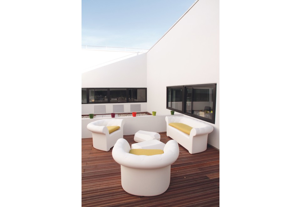 terza foto SIRCHESTER Divano da giardino in polietilene a 2 posti