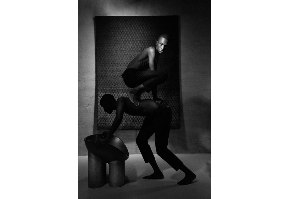 terza foto CAGE CHARCOAL Tappeto fatto a mano su misura