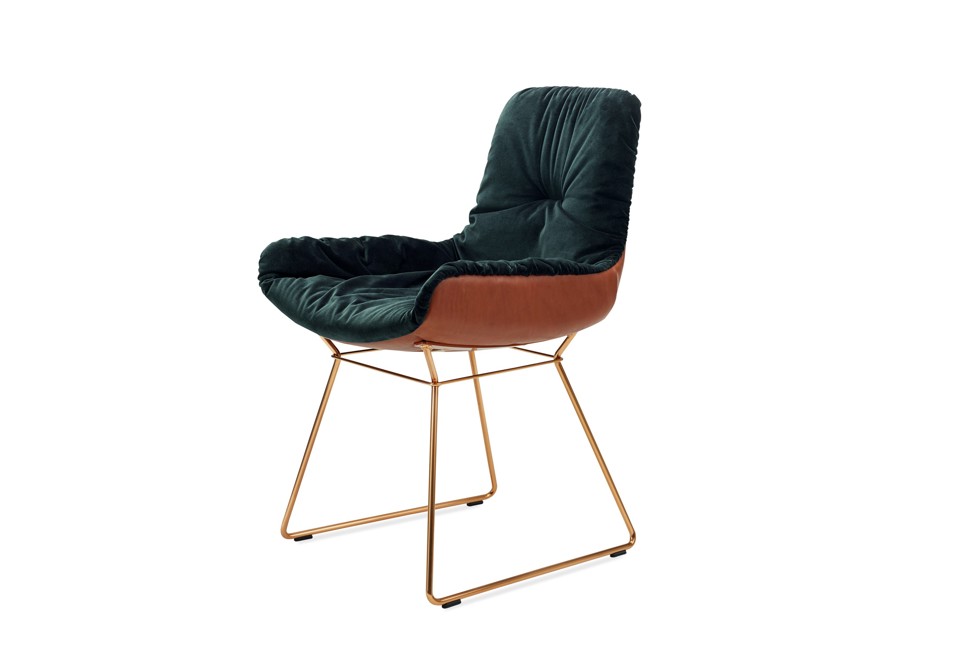 prima foto LEYA ARMCHAIR LOW Sedia a slitta in tessuto