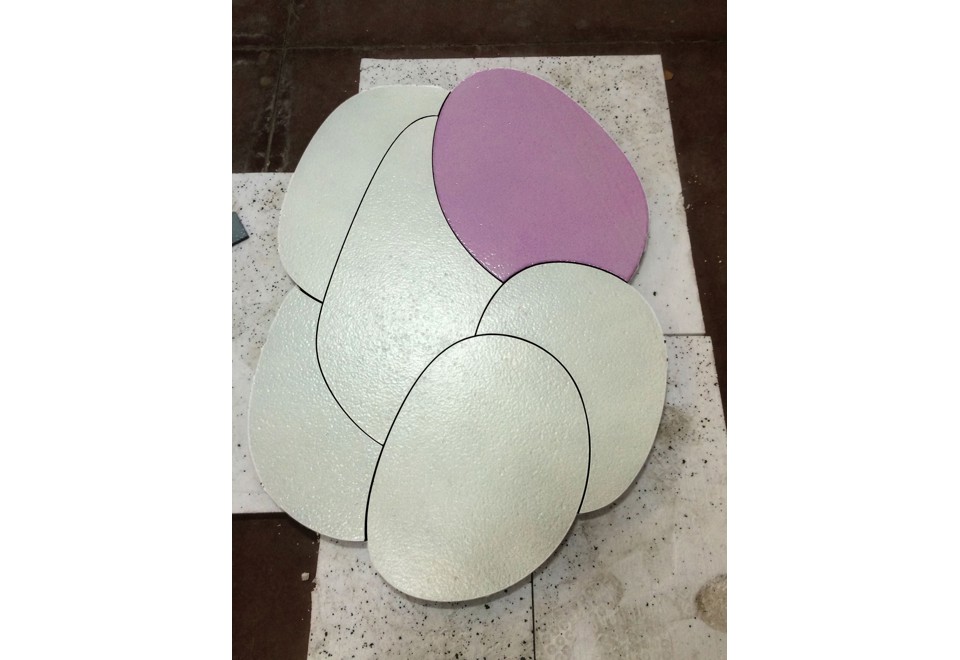 seconda foto COFFEE TABLE PINK Tavolino in pietra lavica da salotto