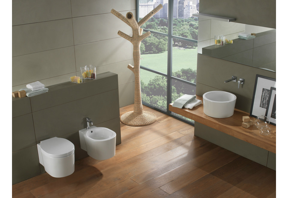 seconda foto BUCKET Wc sospeso in ceramica