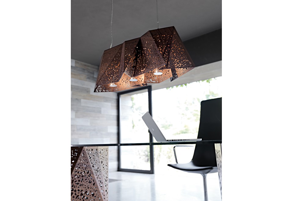 terza foto PLYWOOD CHANDELIER Lampadario in noce