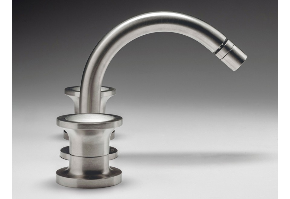 prima foto JK21 Rubinetto per bidet da piano con bocca orientabile