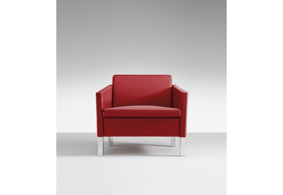 seconda foto LOUNGE Poltrona in pelle con braccioli