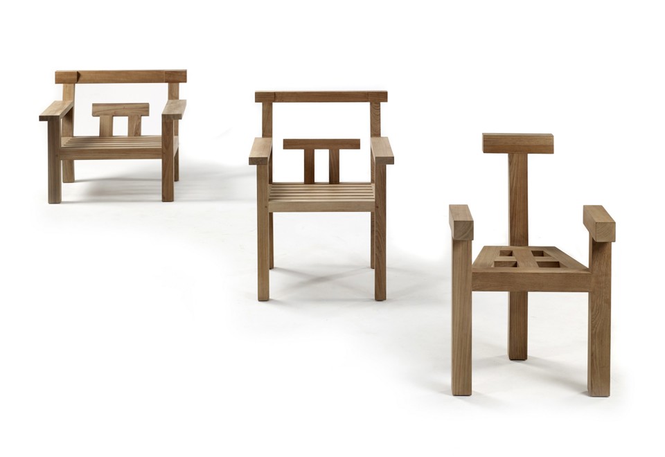 terza foto NARA Sedia in teak con braccioli