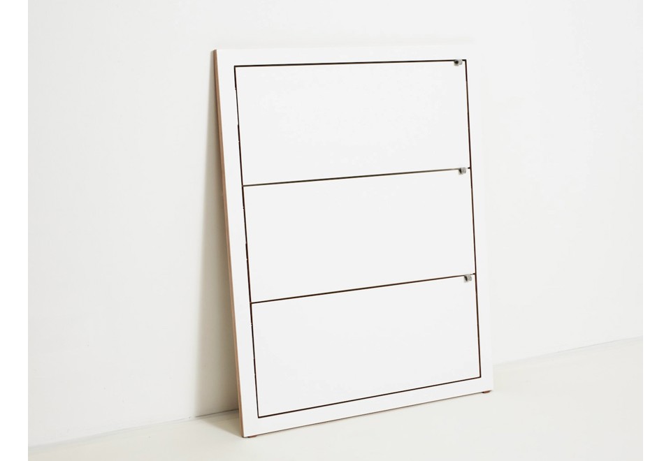 terza foto FLÄPPS LEANINGSHELF WHITE Scaffale in compensato