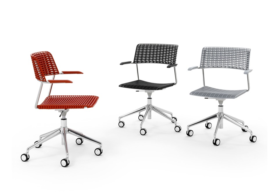 prima foto CALA Sedia ufficio girevole in polipropilene con braccioli