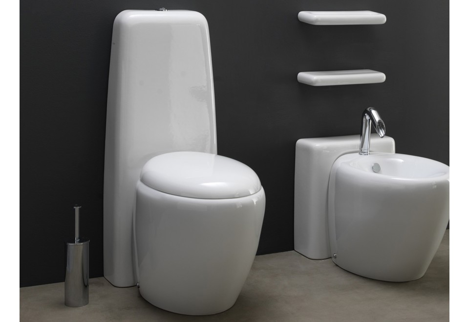 prima foto TOUCH Wc monoblocco in ceramica